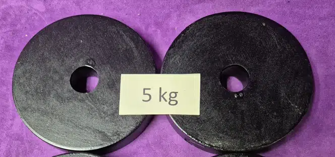 Fekete vas súlytárcsa (31 mm) – 5 kg Hazai vágott vaslemez tárcsasúly