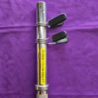 R 2828 használt 28 mm-es 175 cm-es kétkezes súlyzórúd csipeszes gyorsszorítókkal